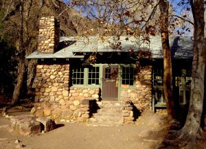 Ein Gebäude der Phantom Ranch in der Inner Gorge. Foto: NPS